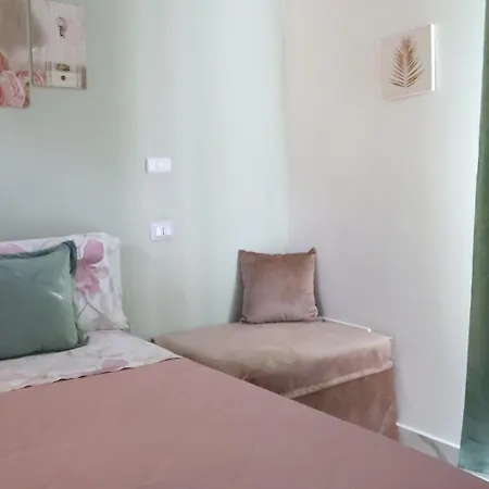 Sole Apartment *